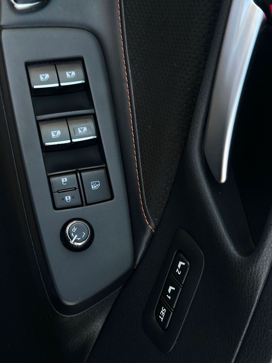 Car Image 2019 TOYOTA AVALON TOURING