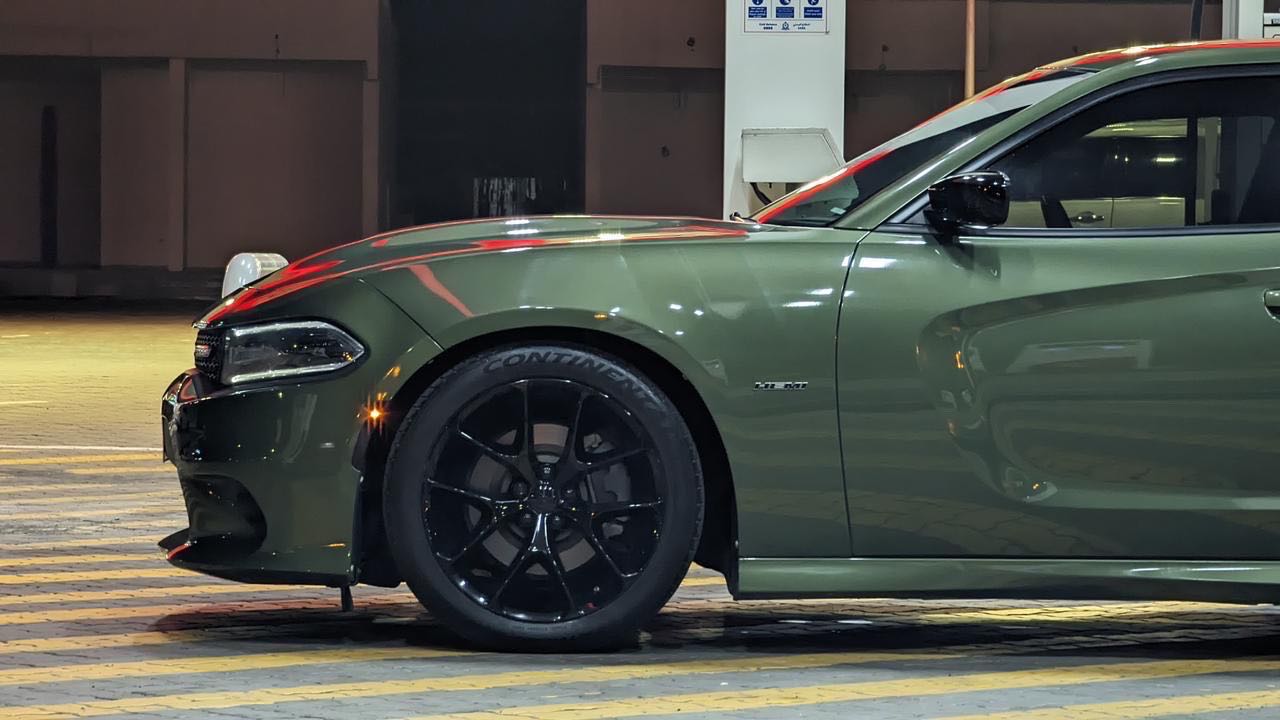Car Image 2019 DODGE CHARGER R/T