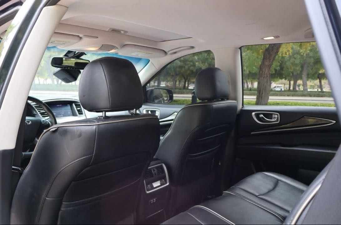 انفينتي QX60 2021