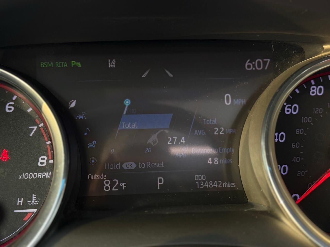 Car Image 2019 TOYOTA CAMRY XSE