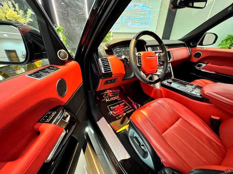 Car Image 2016 LAND ROVER VOGUE 
