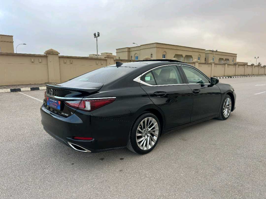 Car Image 2020 LEXUS ES 350