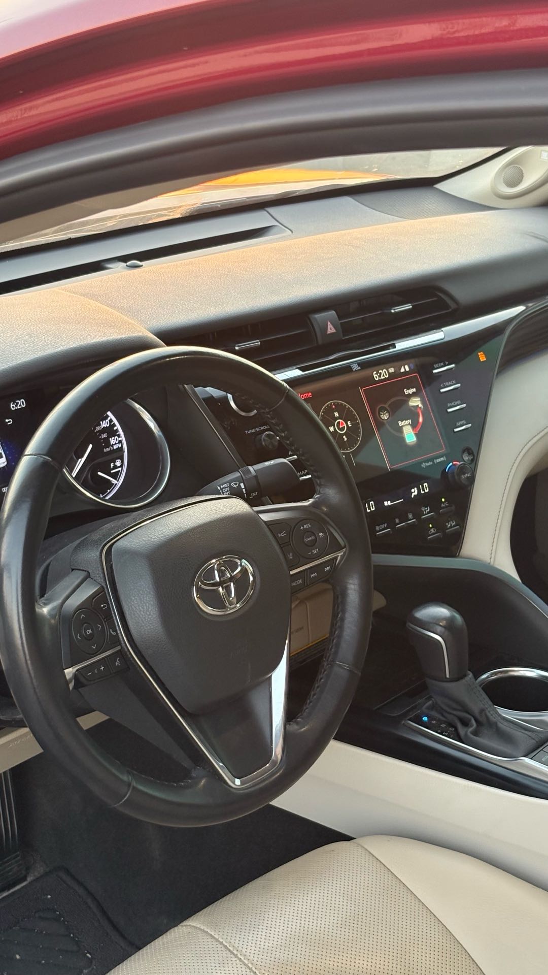 Car Image 2020 TOYOTA CAMRY XLE
