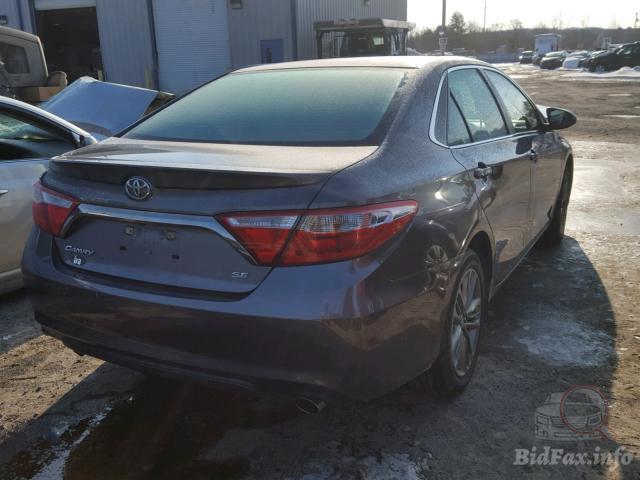 Car Image 2016 TOYOTA CAMRY SE