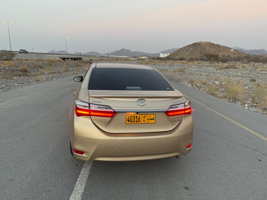 Car Image 2019 TOYOTA COROLLA GLI