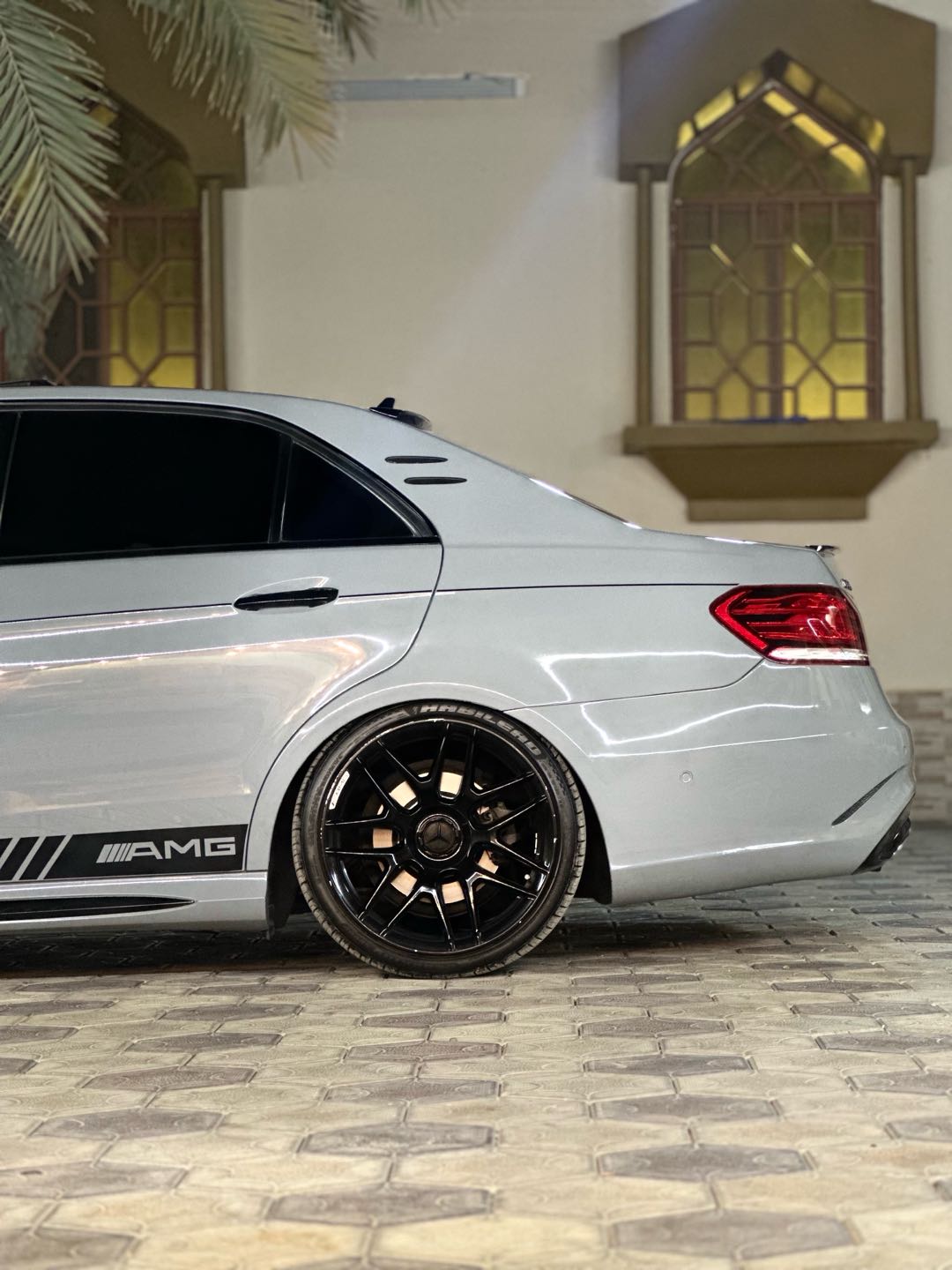 Car Image 2014 MERCEDES E Class 350