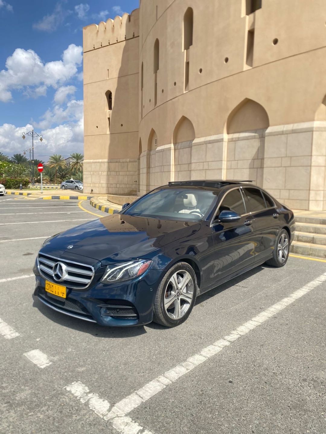 Car Image 2017 MERCEDES E Class 300