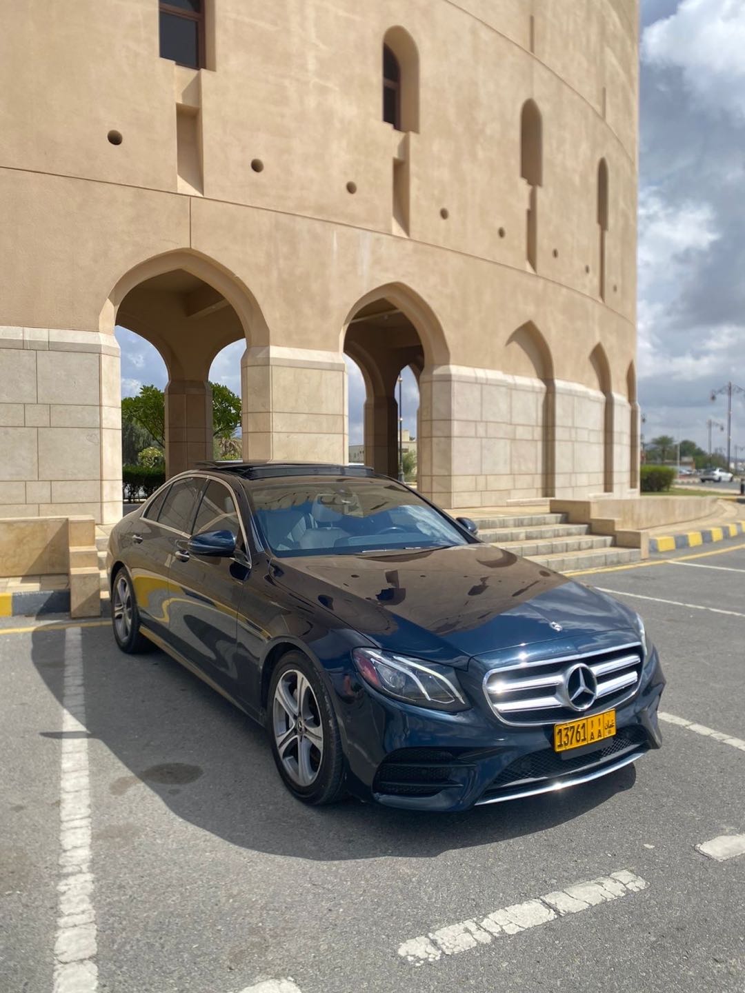 Car Image 2017 MERCEDES E Class 300