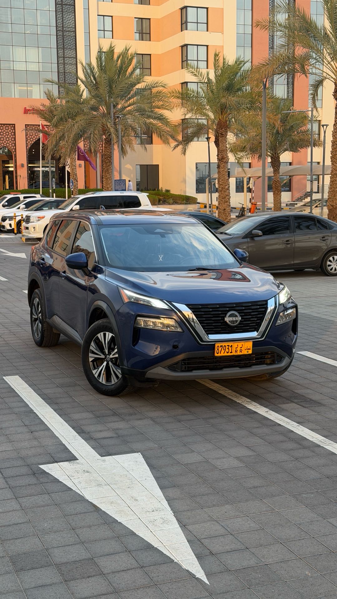 NISSAN ROGUE SV 2022
