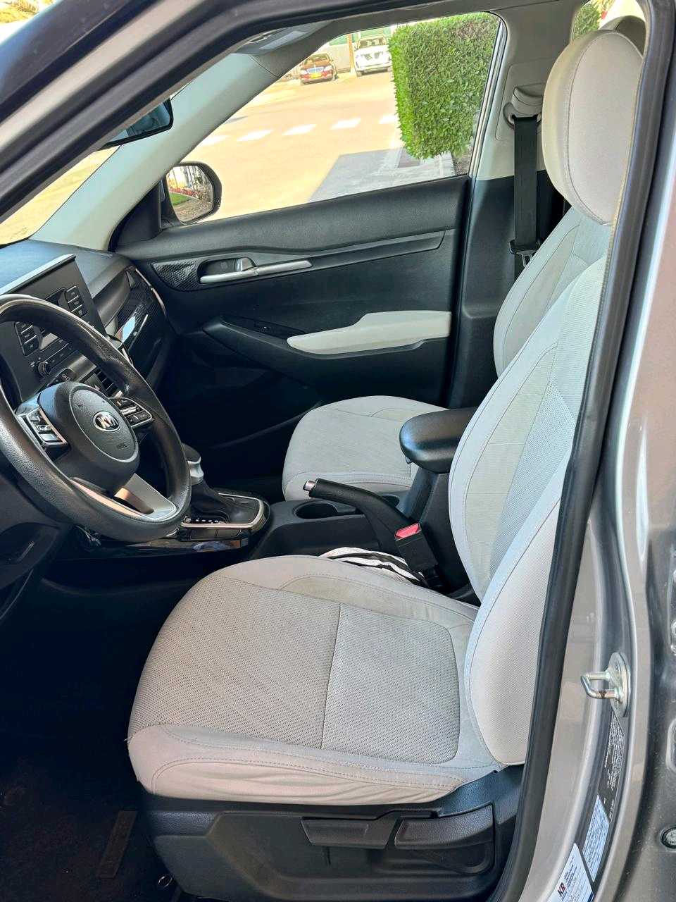 HYUNDAI KONA 2024