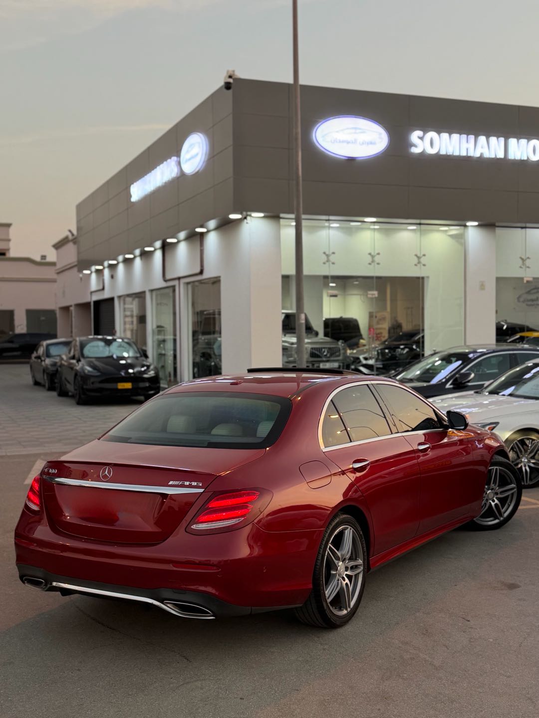 Car Image 2017 MERCEDES E Class 300