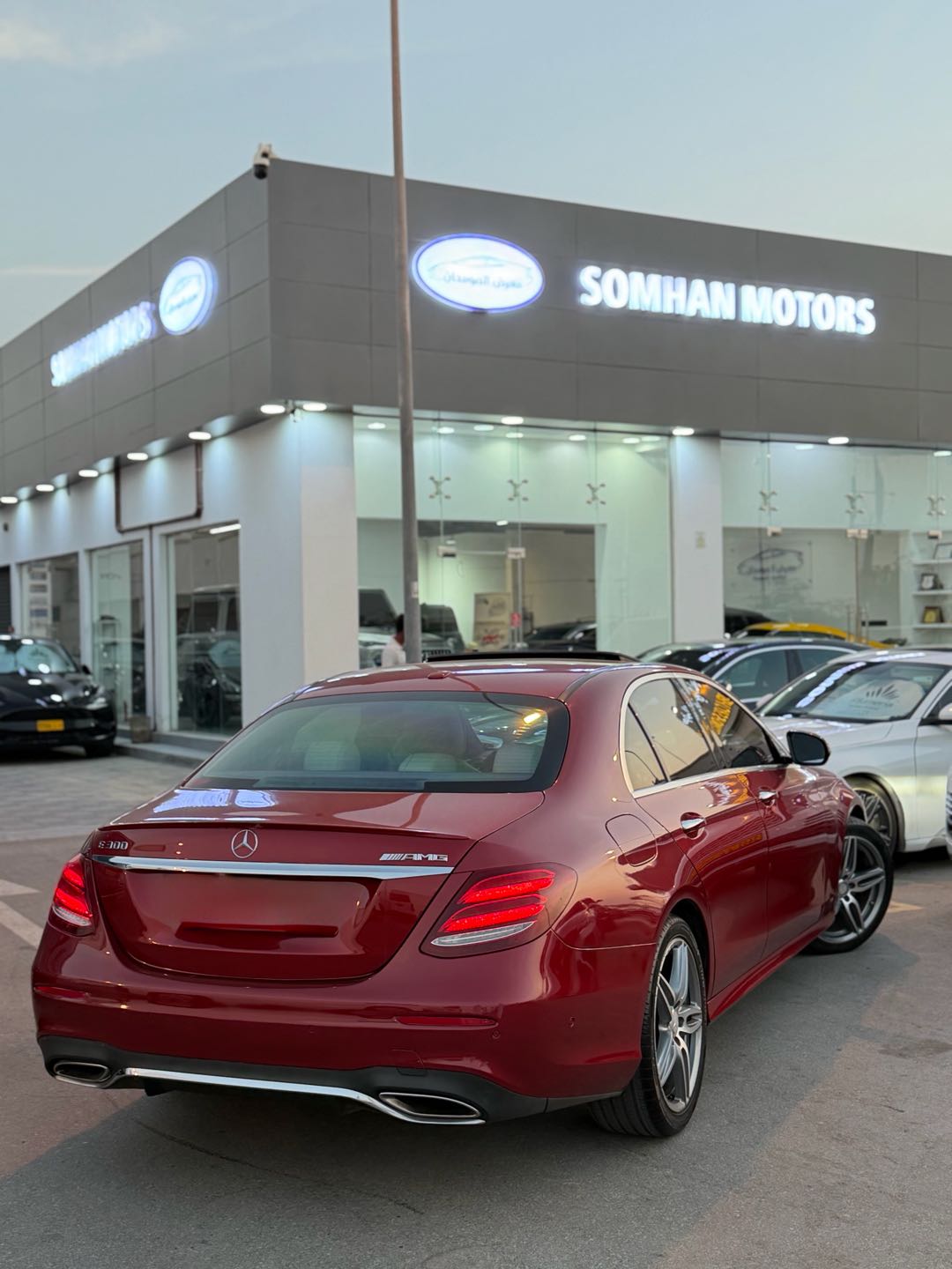 Car Image 2017 MERCEDES E Class 300