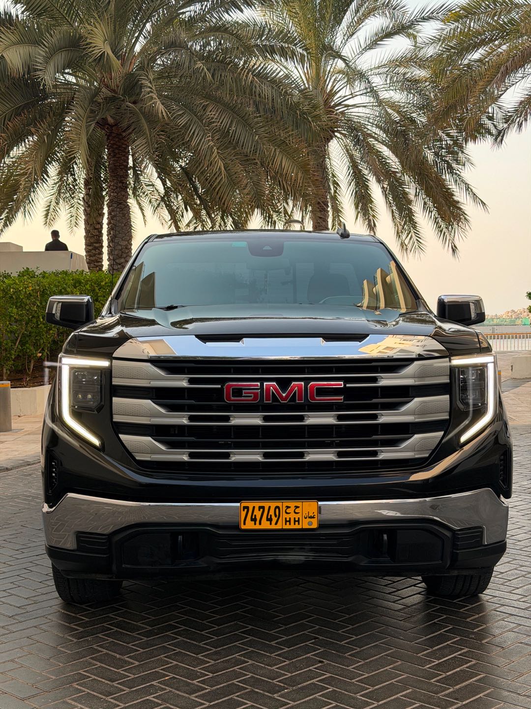 Car Image 2023 GMC SIERRA SLE