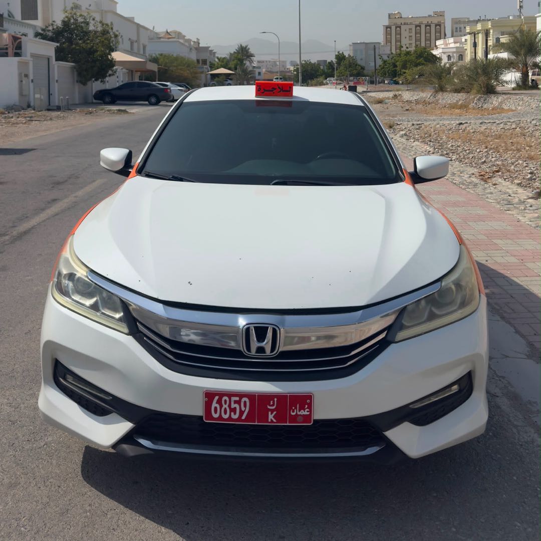 Car Image 2017 HONDA ACCORD SPORT