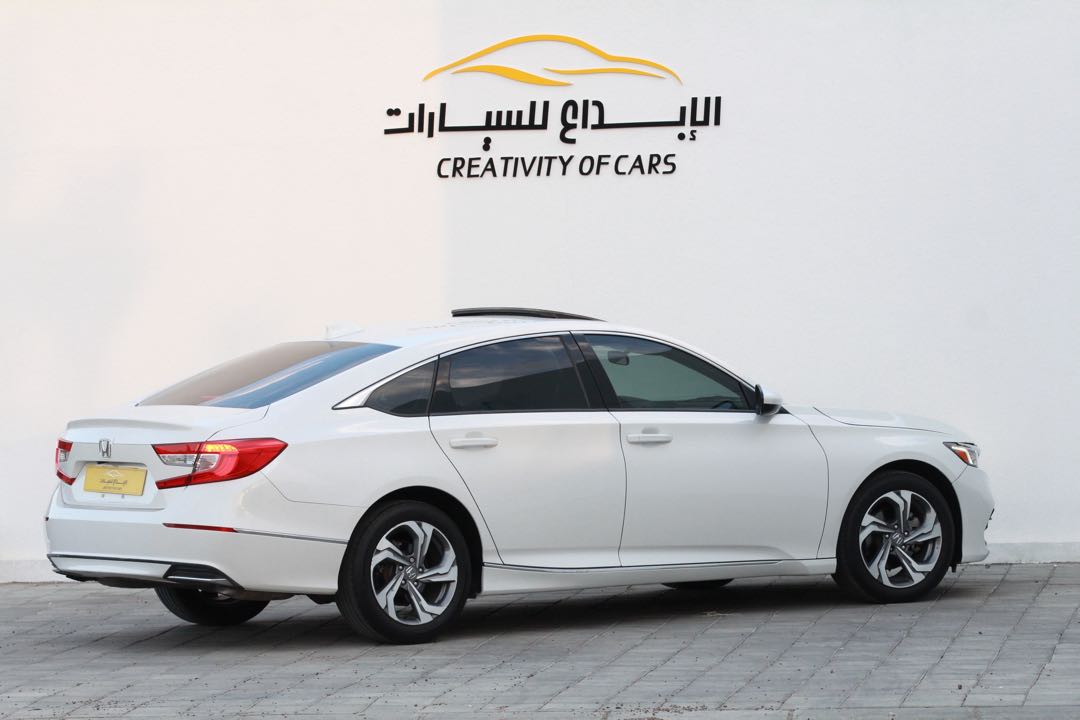 Car Image 2018 HONDA ACCORD EX
