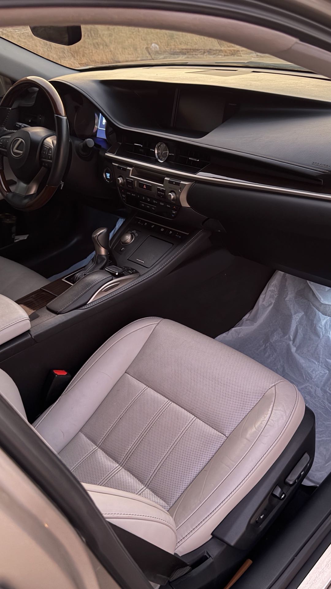 Car Image 2017 LEXUS ES 350
