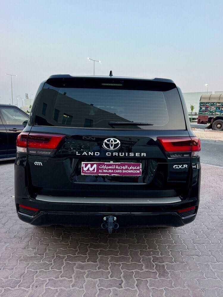 Car Image 2026 TOYOTA LAND CRUISER GX.R