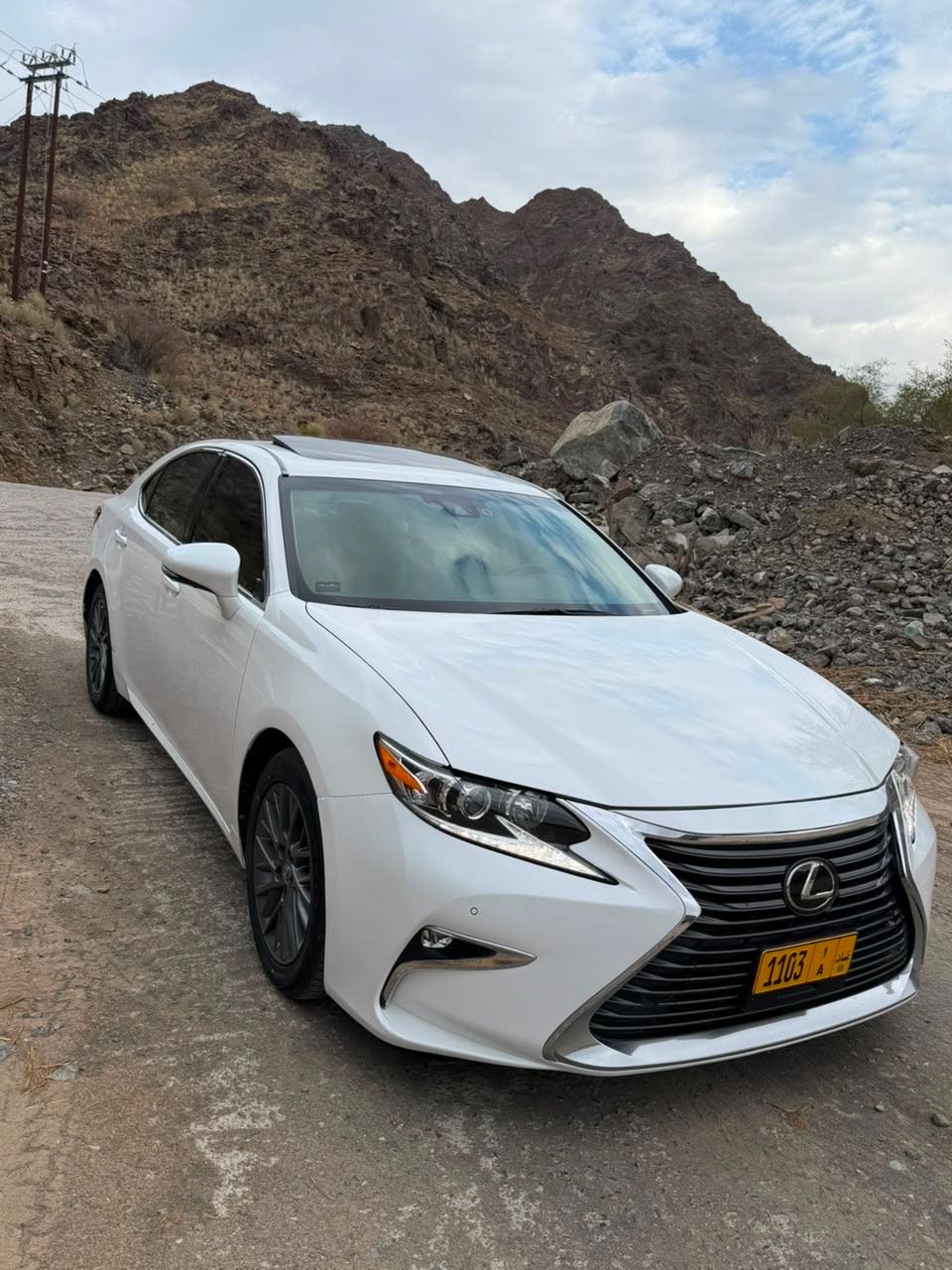 Car Image 2018 LEXUS ES 350