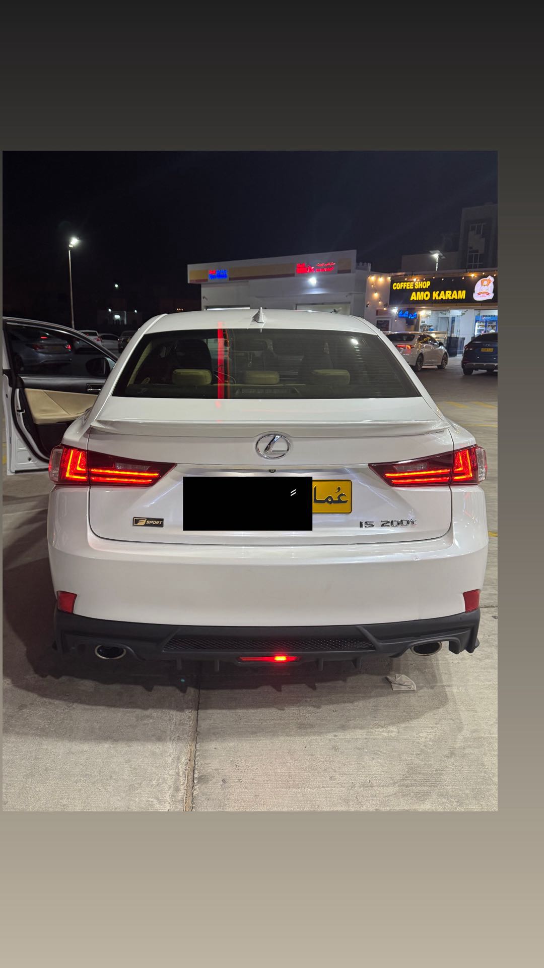 Car Image 2016 LEXUS IS 200