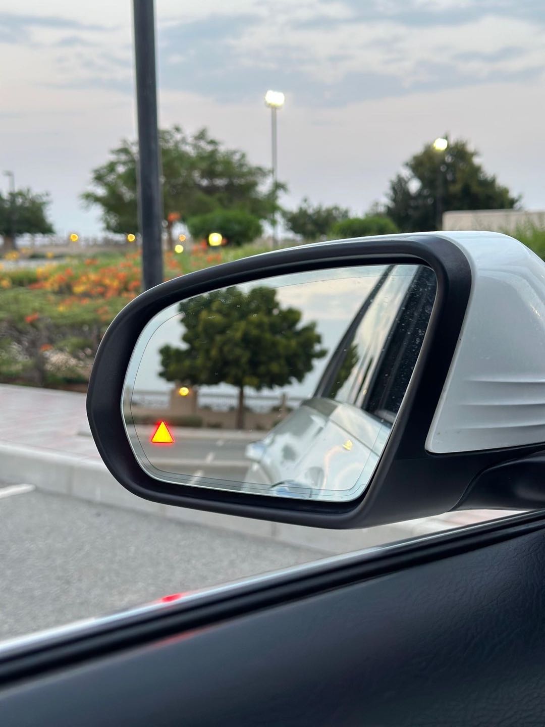 Car Image 2018 MERCEDES C Class 300
