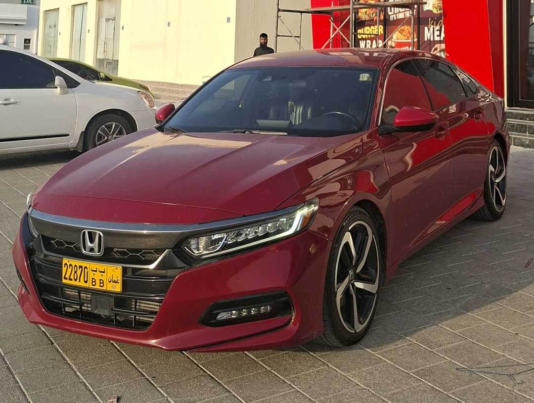 Car Image 2018 HONDA ACCORD EX