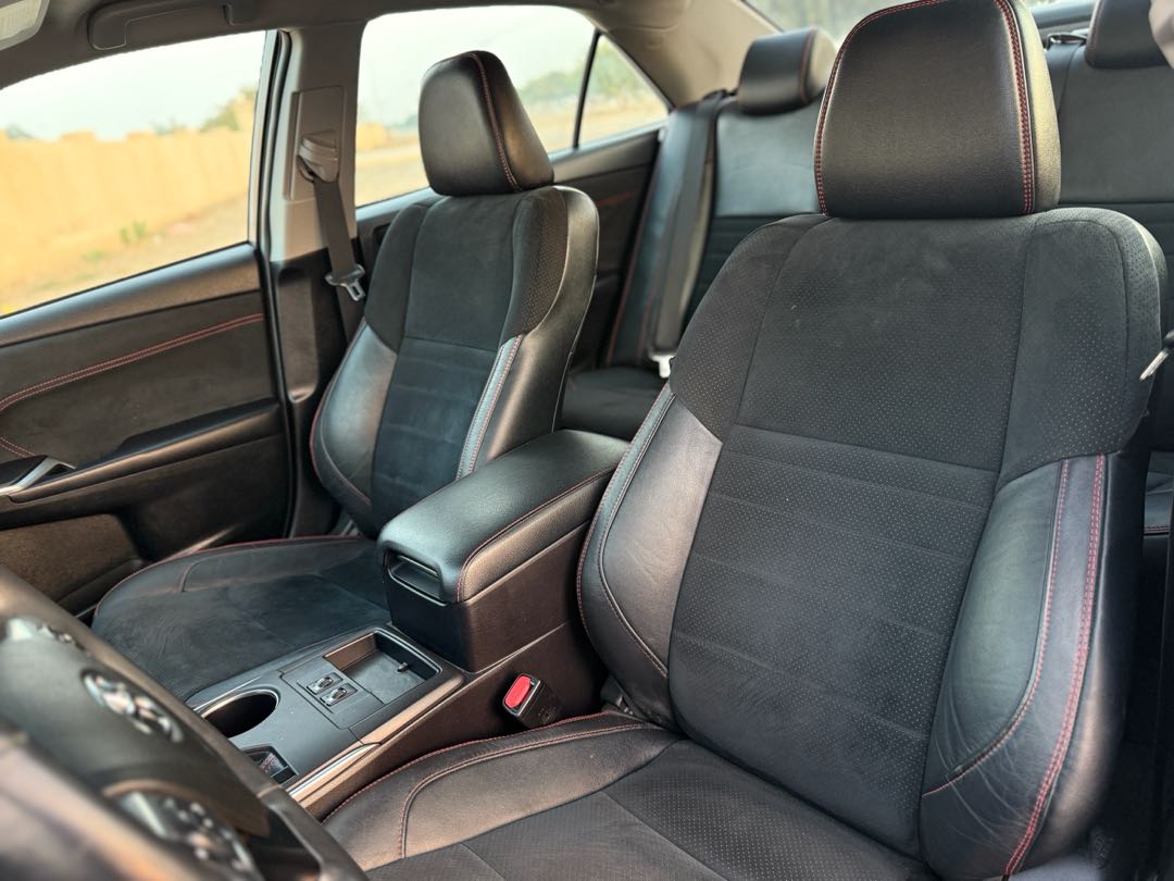 Car Image 2017 TOYOTA CAMRY XSE