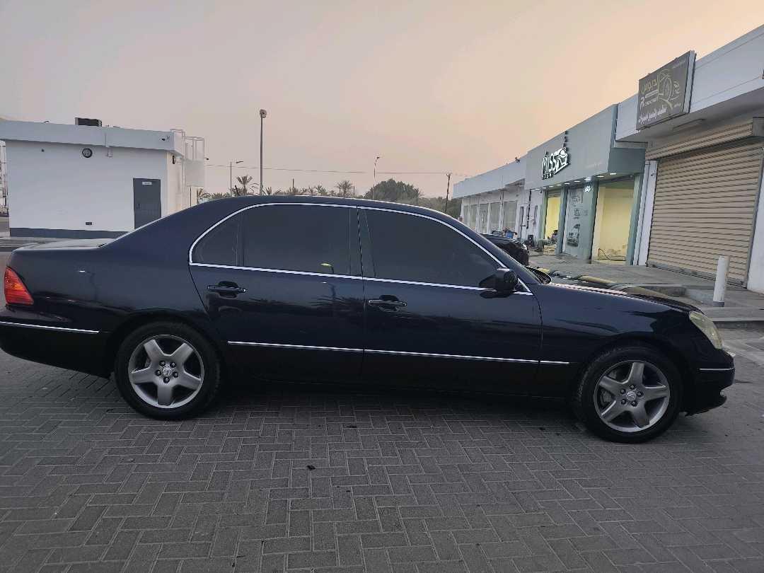 Car Image 2001 LEXUS LS 430