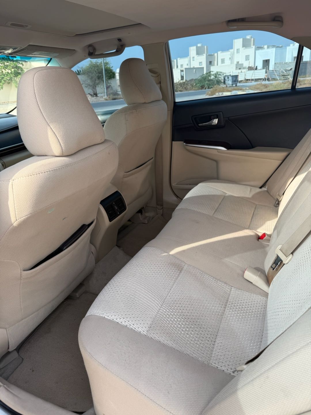 Car Image 2014 TOYOTA CAMRY XLE