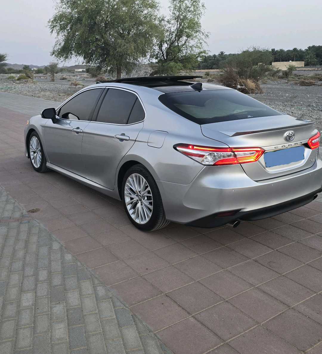 Car Image 2018 TOYOTA CAMRY XLE