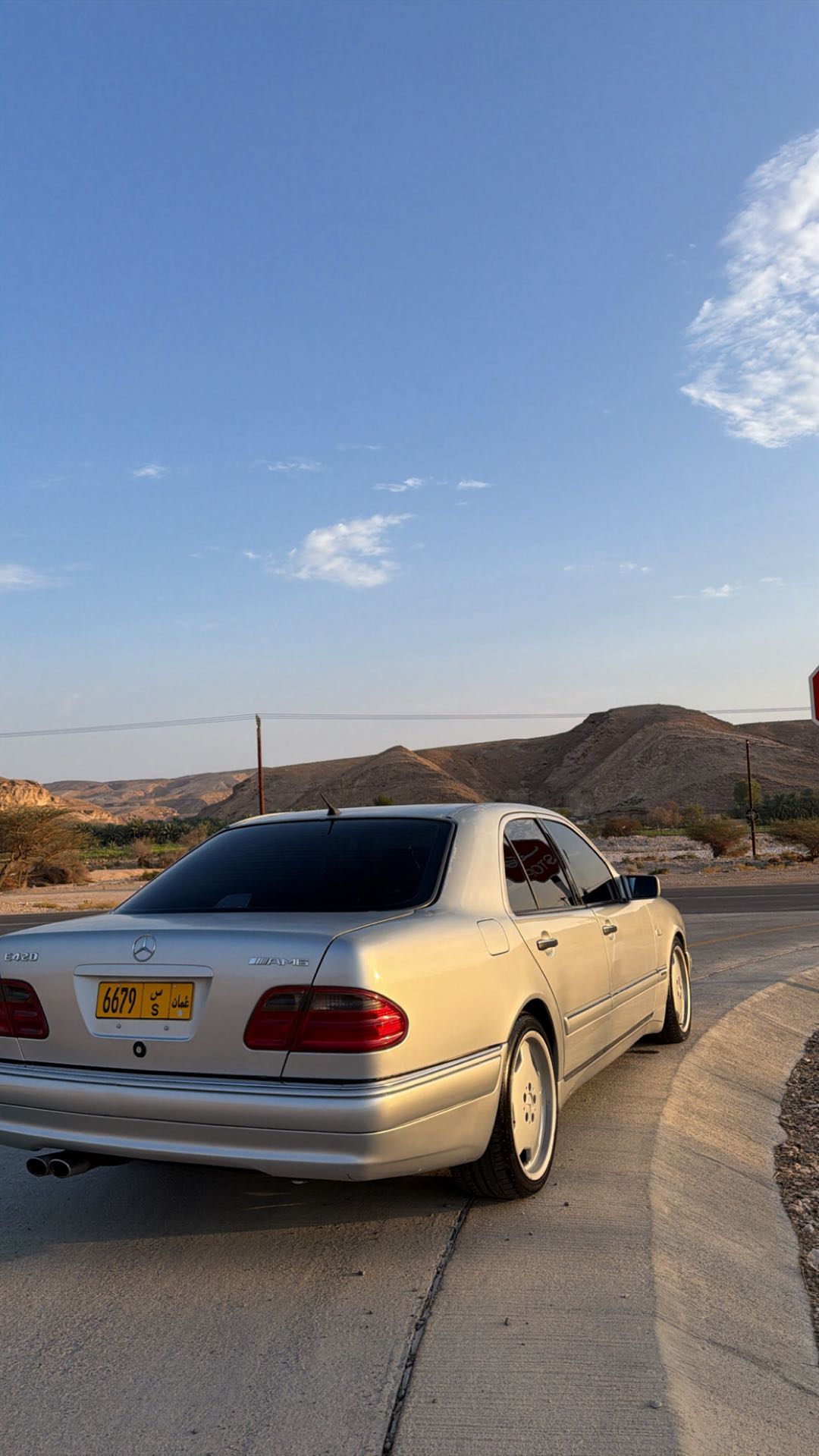 Car Image 1997 MERCEDES E Class 420