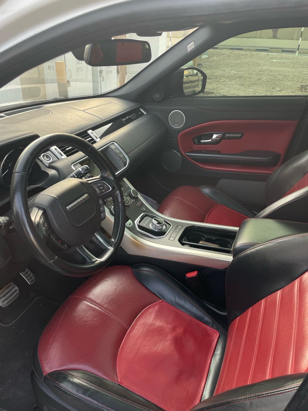 Car Image 2016 LAND ROVER EVOQUE 