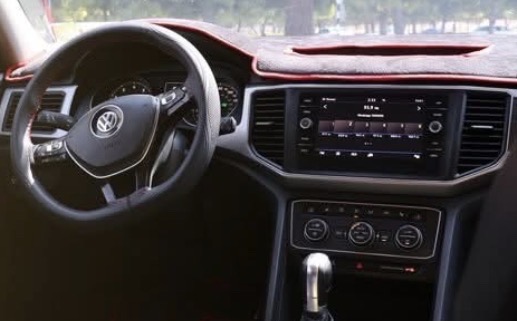 VOLKSWAGEN Atlas 2019