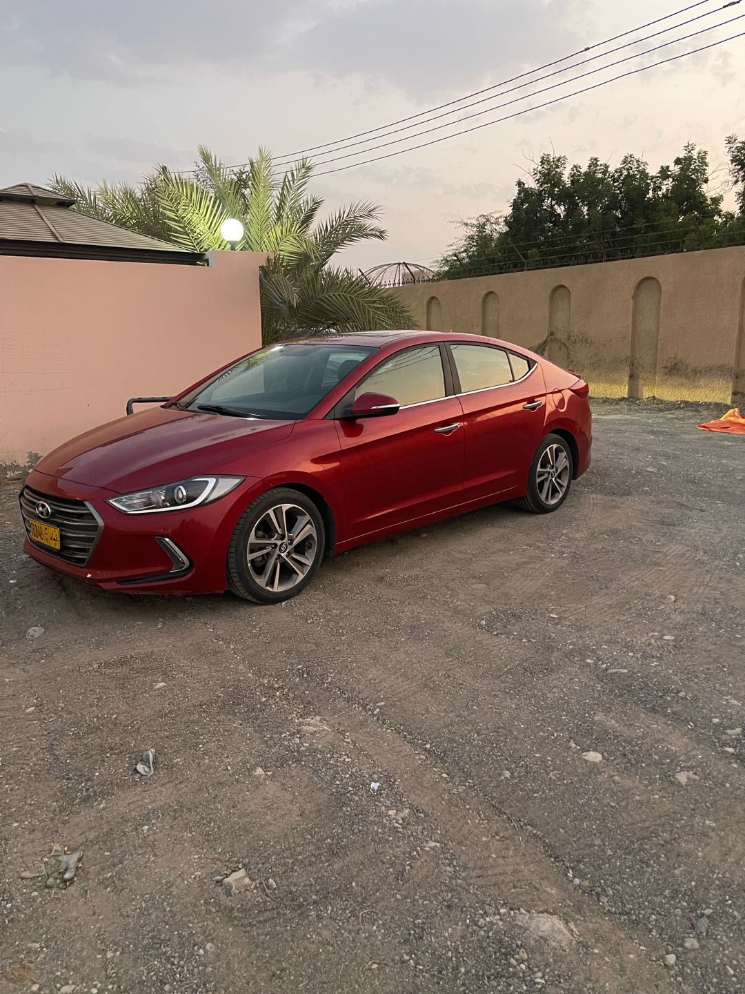 Car Image 2017 HYUNDAI ELANTRA LIMITED