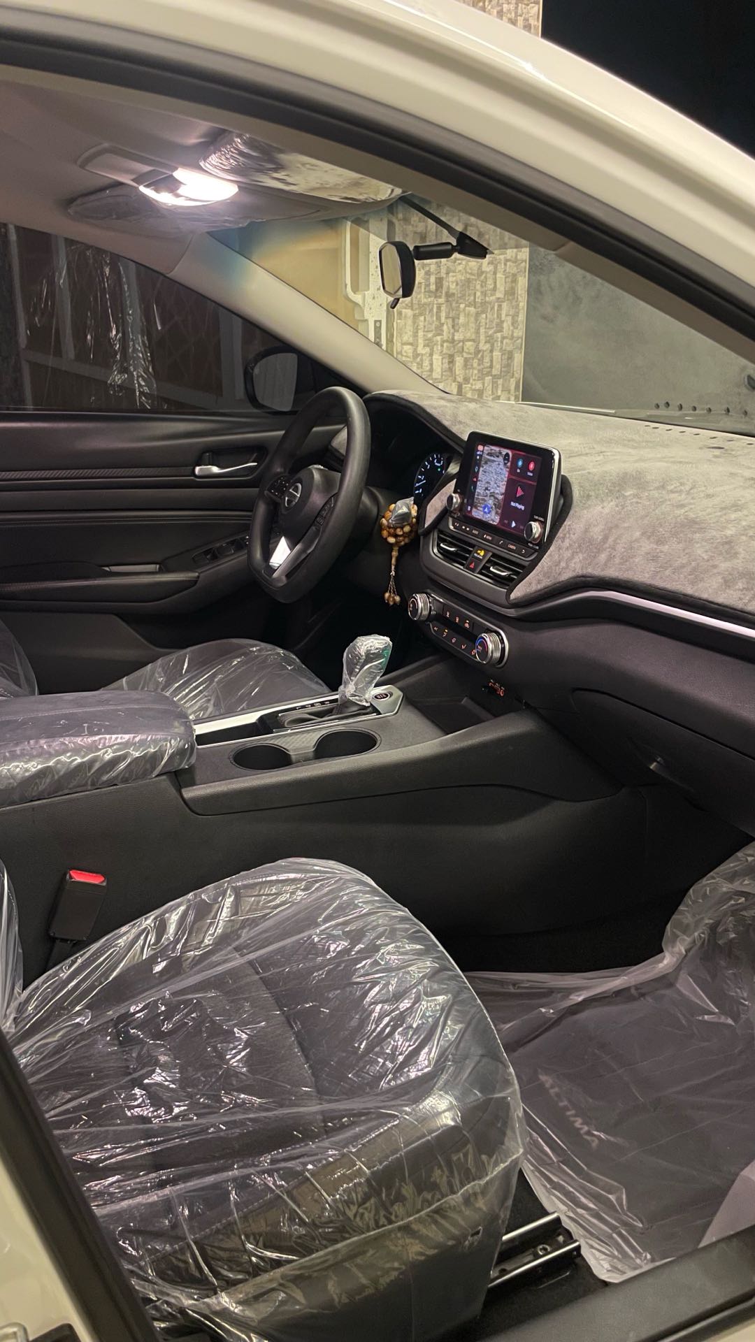 Car Image 2019 NISSAN ALTIMA S