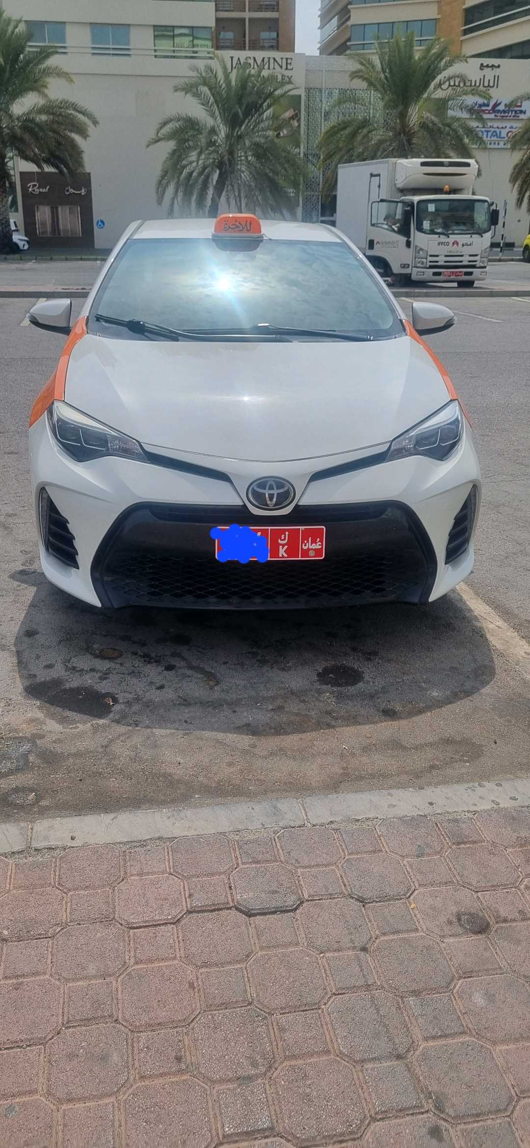 Car Image 2019 TOYOTA COROLLA SE