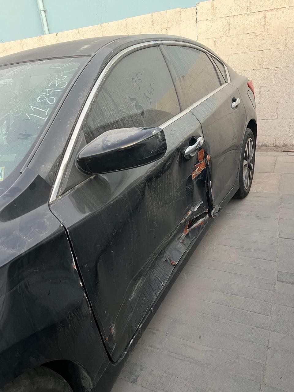 Car Image 2017 NISSAN ALTIMA SV