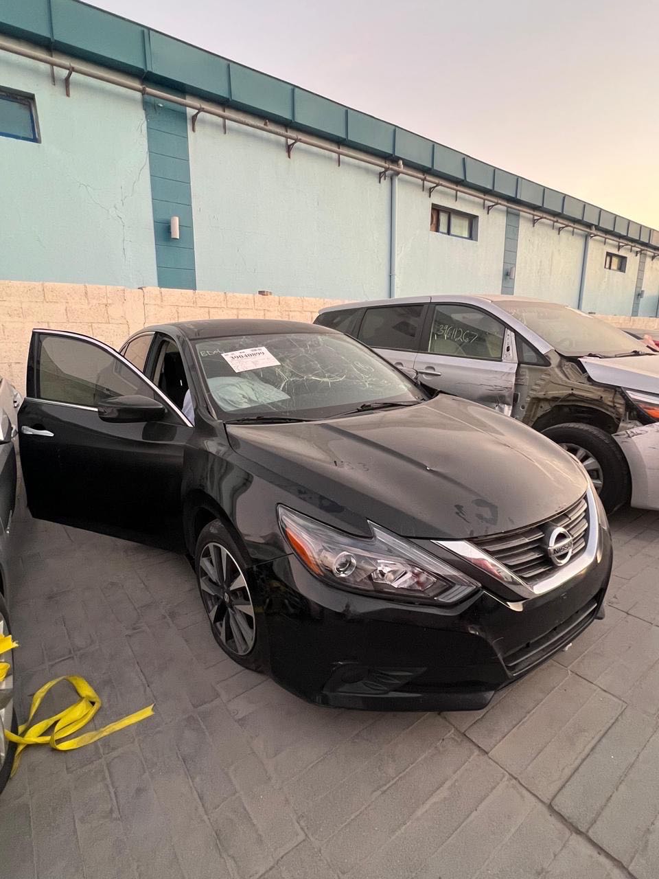 Car Image 2017 NISSAN ALTIMA SV