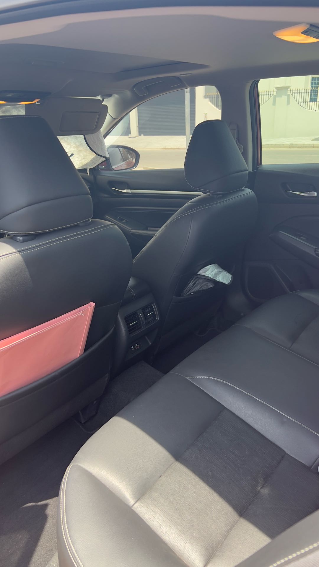 Car Image 2019 NISSAN ALTIMA Platinum 