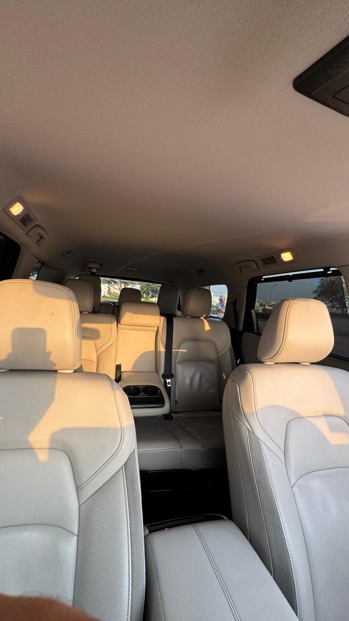 Car Image 2022 NISSAN PATHFINDER SL