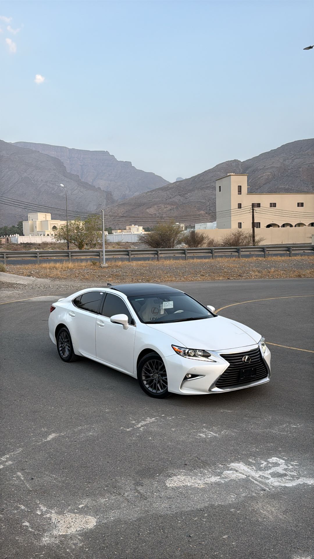 Car Image 2018 LEXUS ES 350