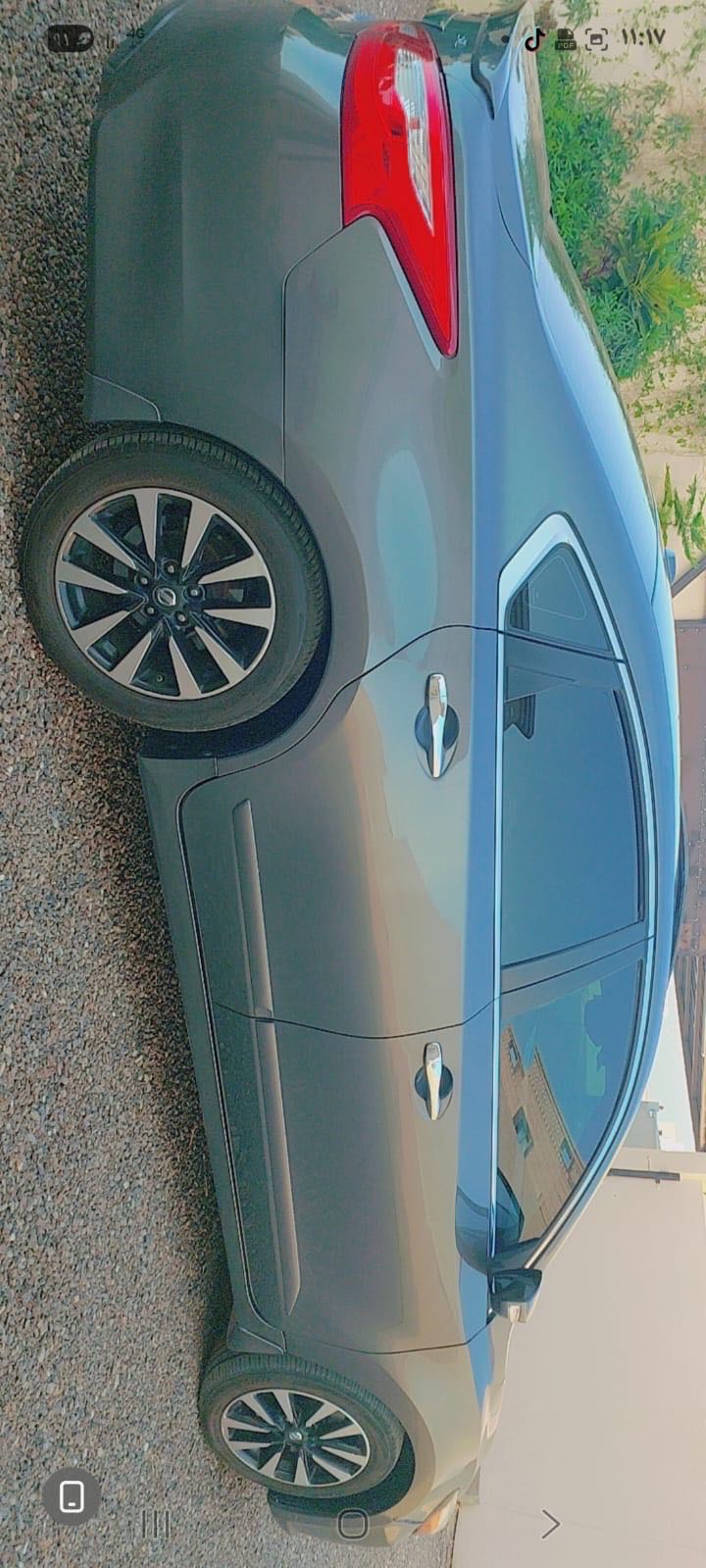 Car Image 2017 NISSAN ALTIMA SL