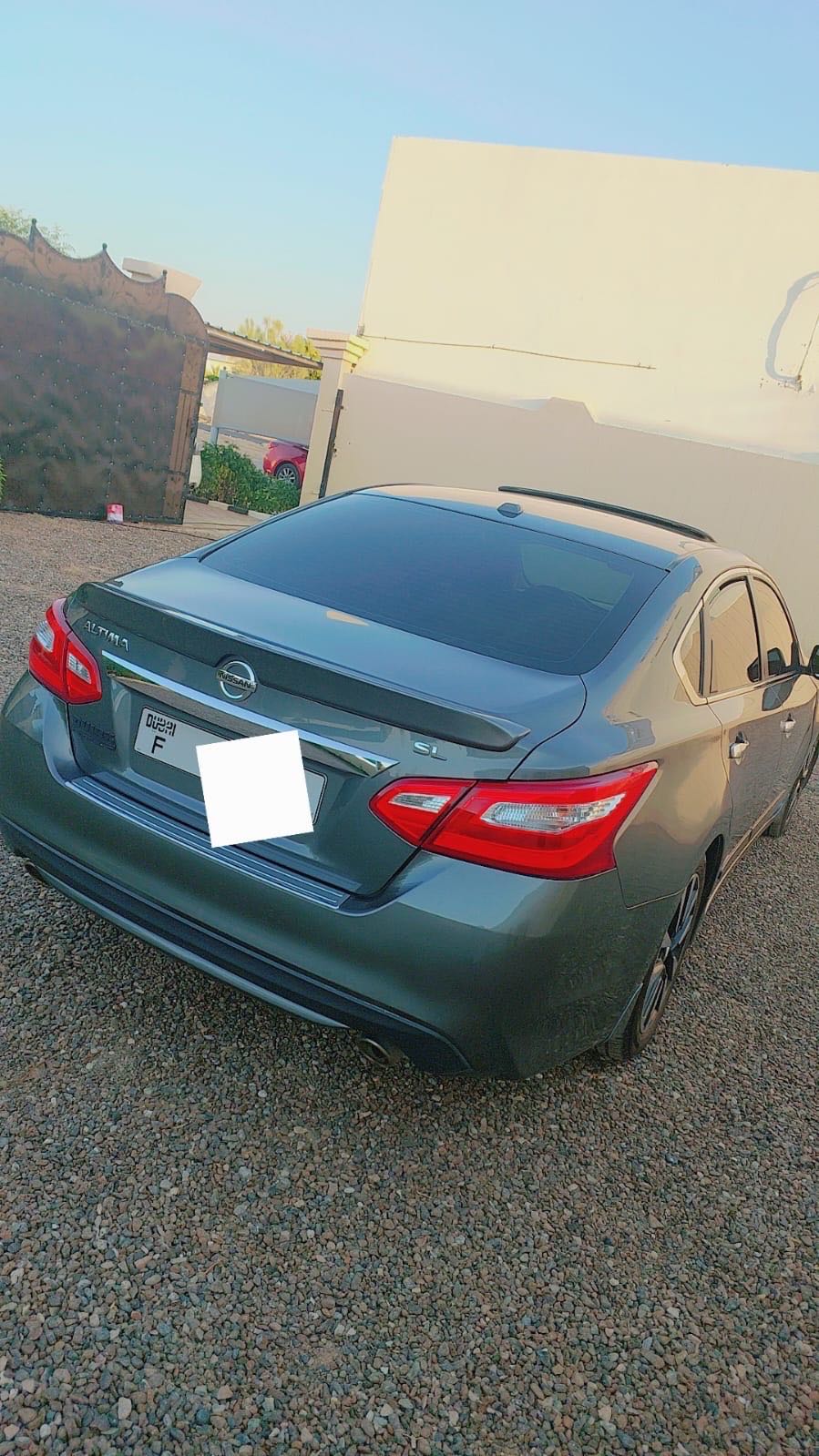 Car Image 2017 NISSAN ALTIMA SL
