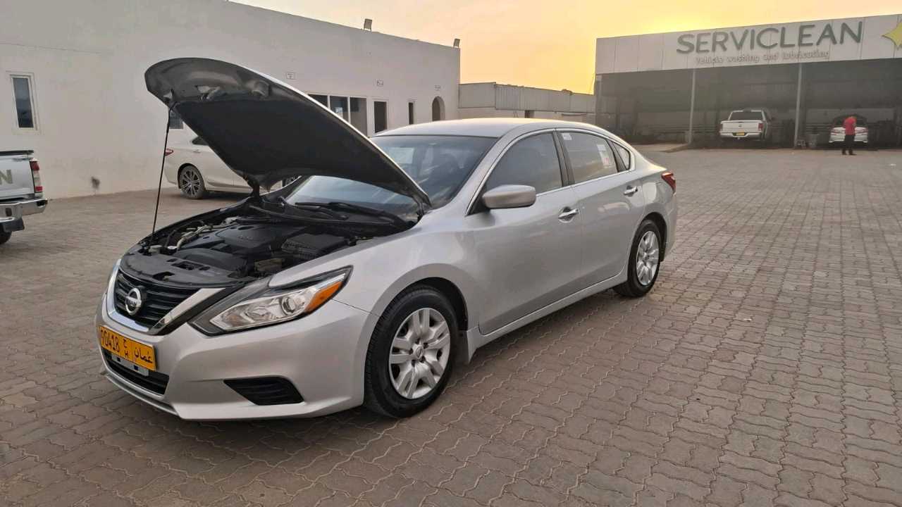 Car Image 2018 NISSAN ALTIMA S
