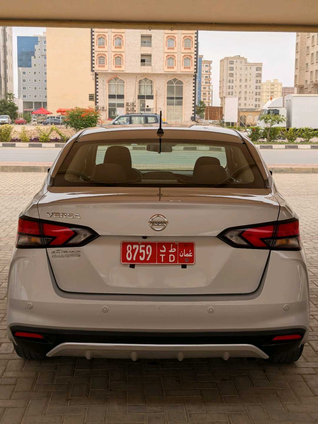 نيسان فيرسا 2022