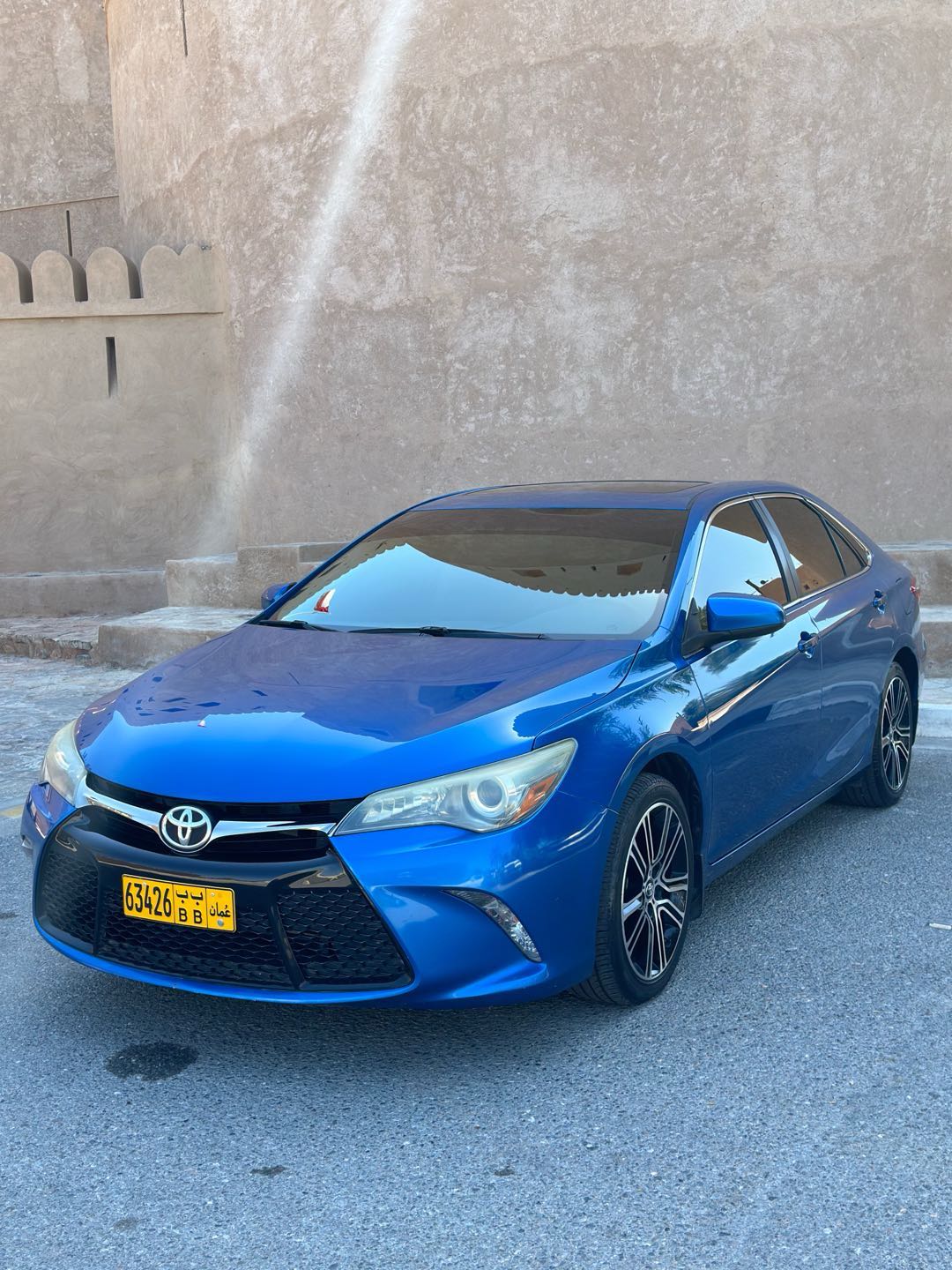 Car Image 2016 TOYOTA CAMRY SE
