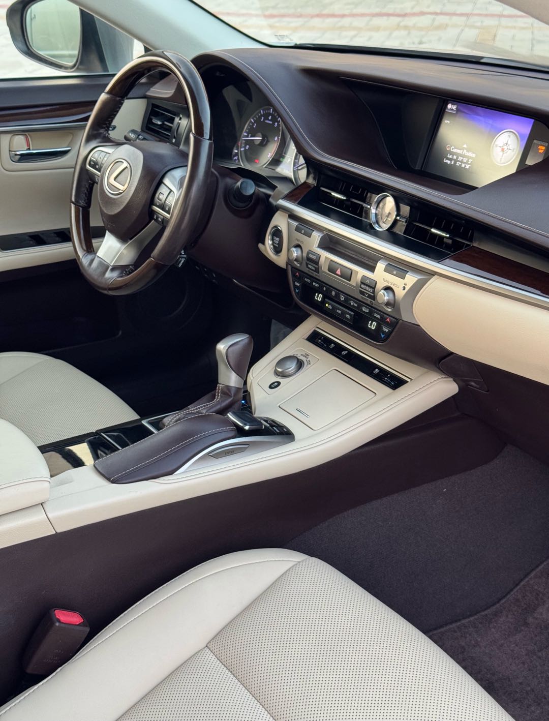 Car Image 2018 LEXUS ES 350