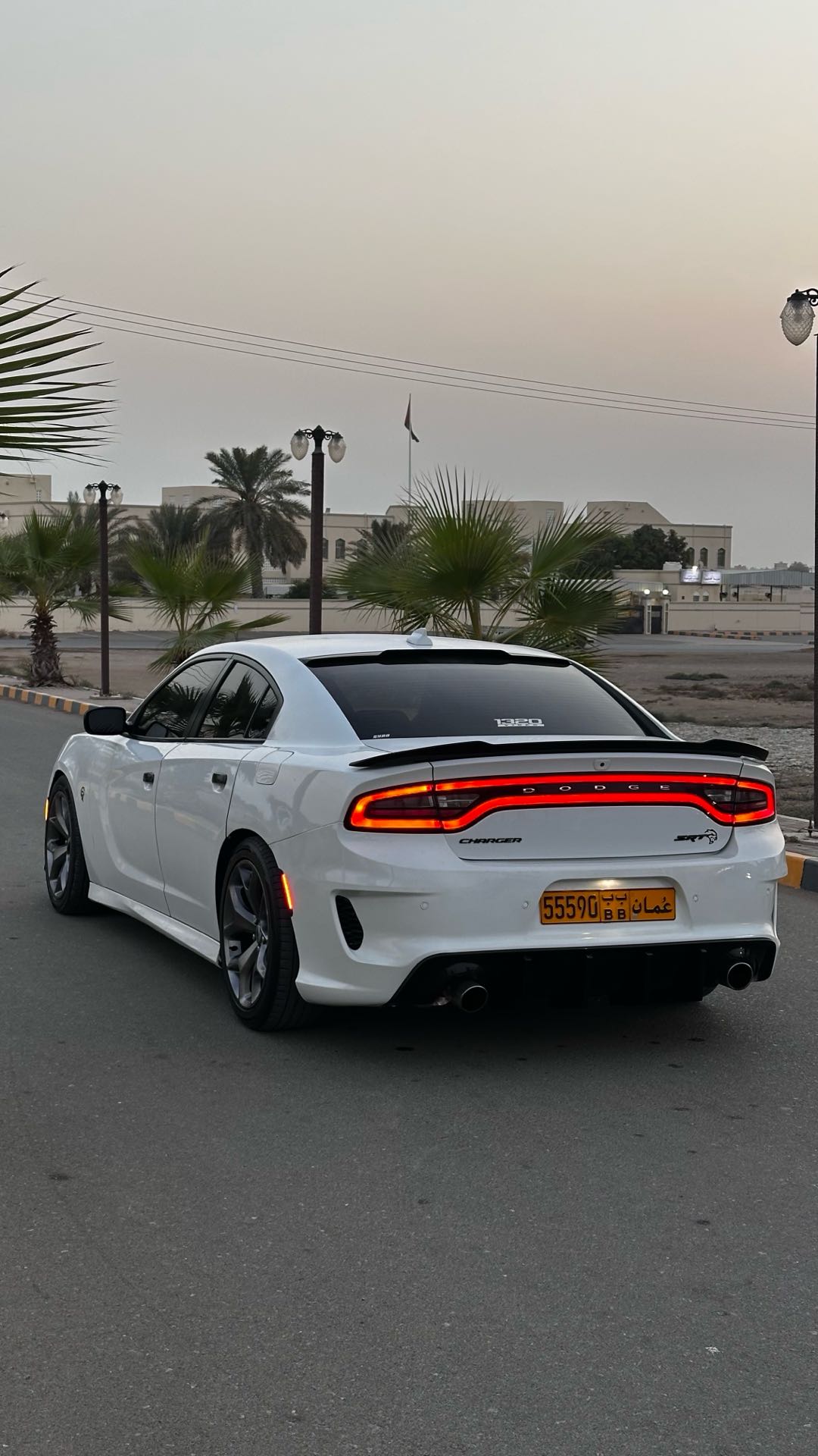 Car Image 2018 DODGE CHARGER GT