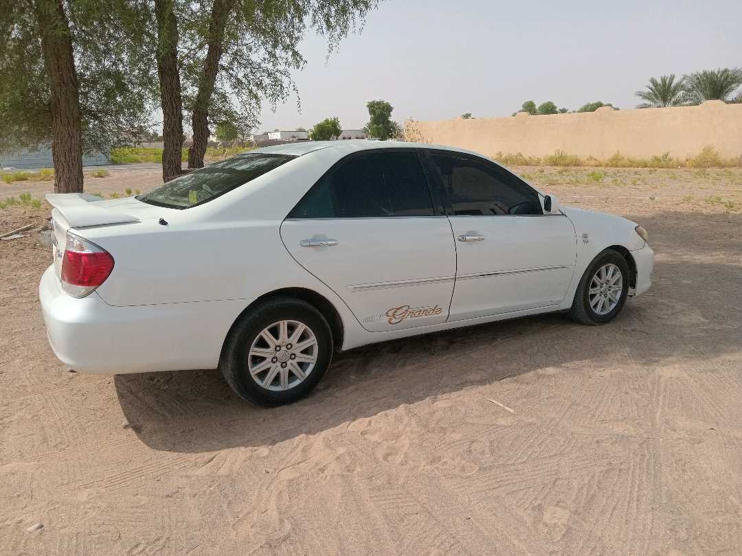 Car Image 2003 TOYOTA CAMRY GL