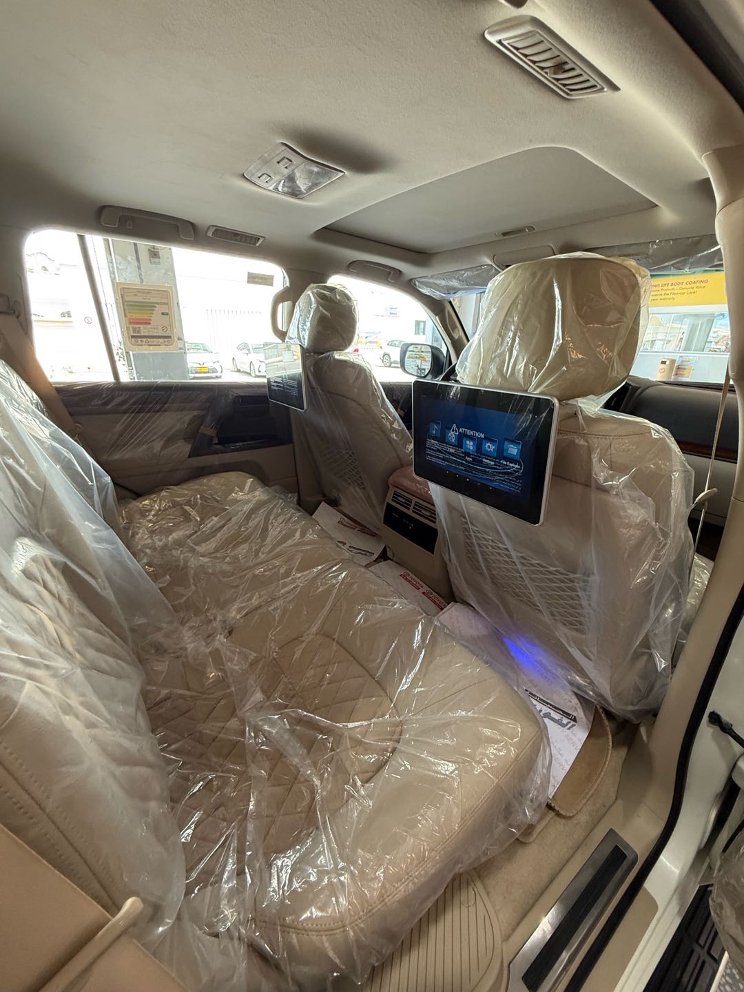 Car Image 2018 TOYOTA LAND CRUISER GX.R