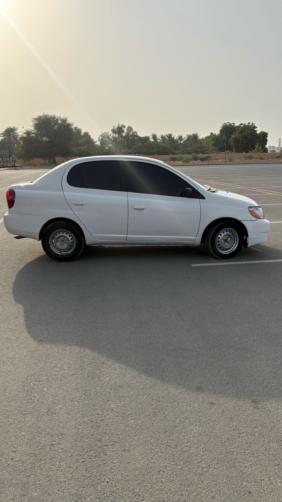 Car Image 1999 TOYOTA ECHO 